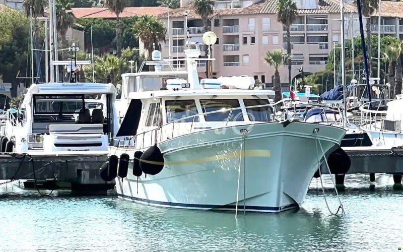 Hampton Yachts Alaska 17