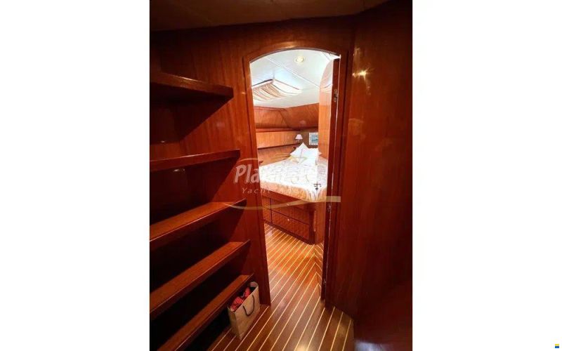 Hampton Yachts Alaska 17