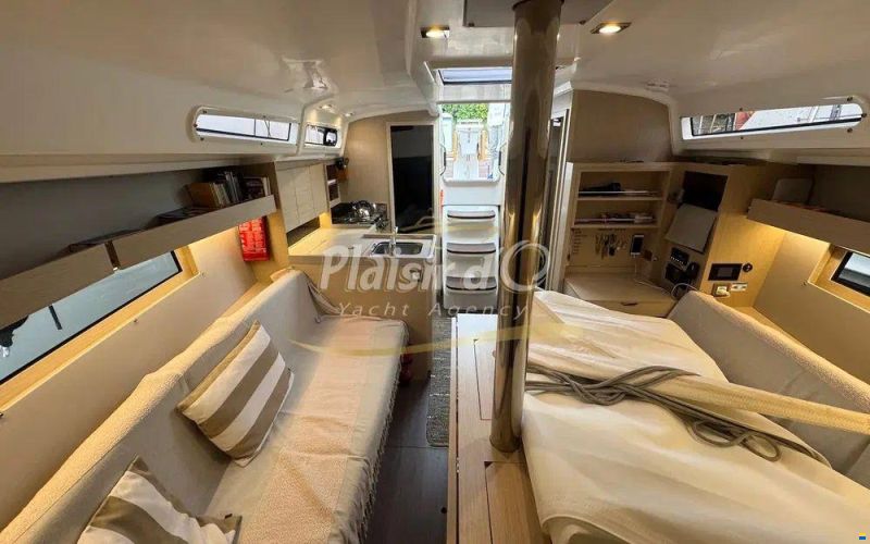 Beneteau Oceanis 34.1