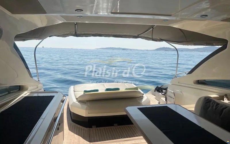 Azimut Atlantis 58