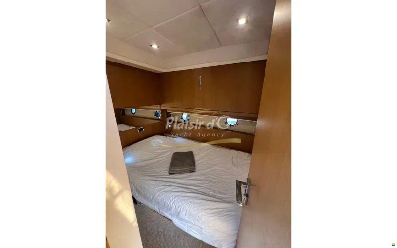 Azimut Atlantis 58