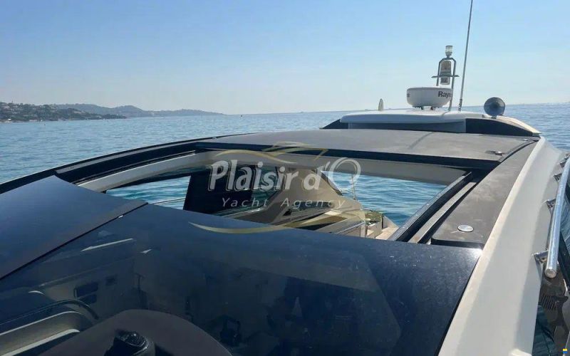 Azimut Atlantis 58