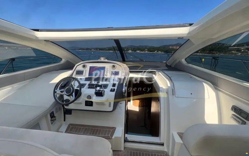 Azimut Atlantis 58