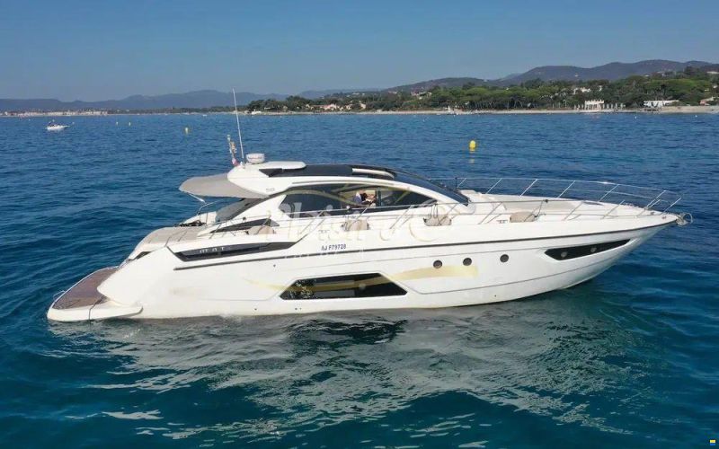 Azimut Atlantis 58