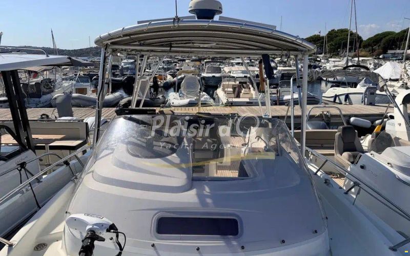 Jeanneau Cap Camarat 8.5 WA