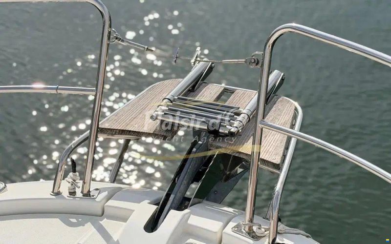 Jeanneau Merry Fisher 895