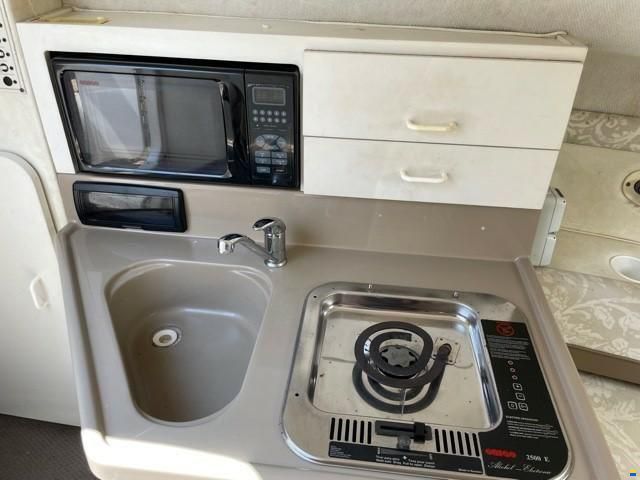 Glastron GS 249 Volvo D3 Diesel