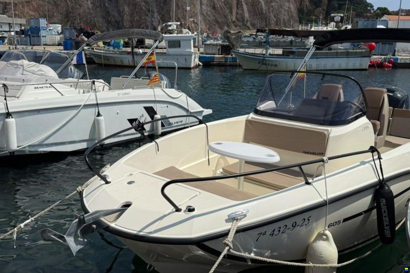 Quicksilver 605 Open