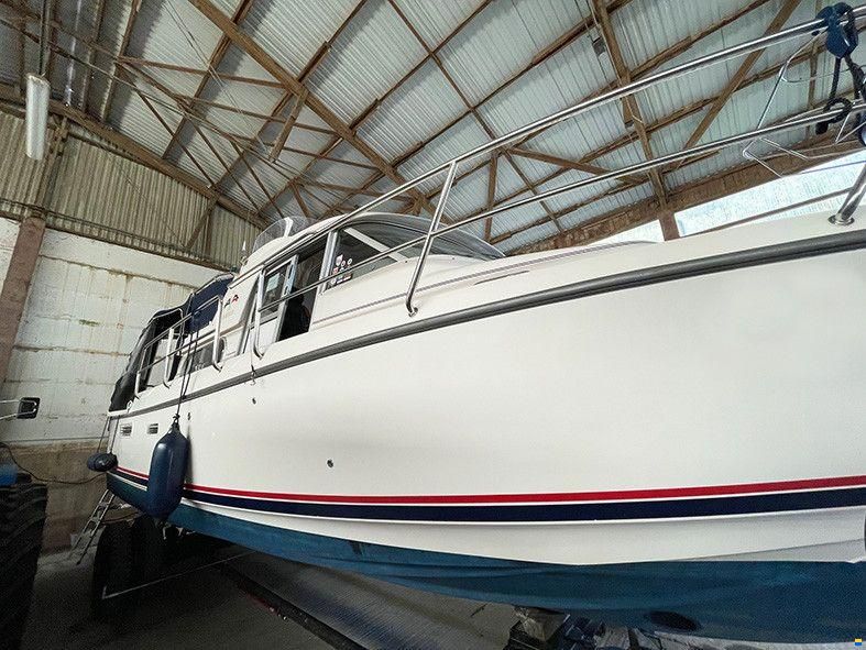 Nimbus 340 Commander