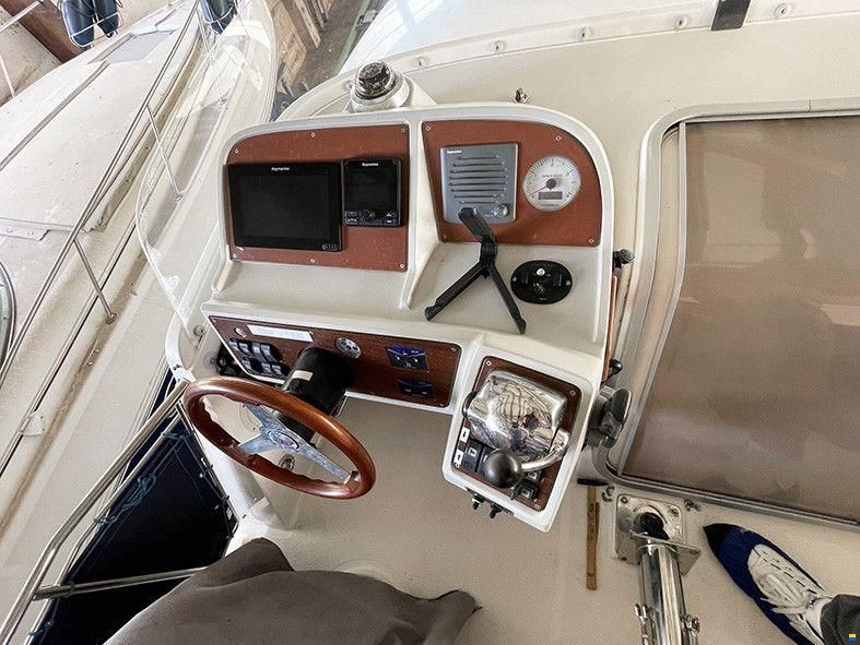 Nimbus 340 Commander