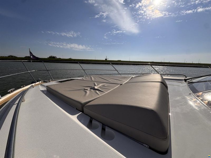 Princess 52