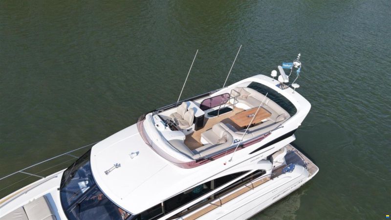 Princess 52