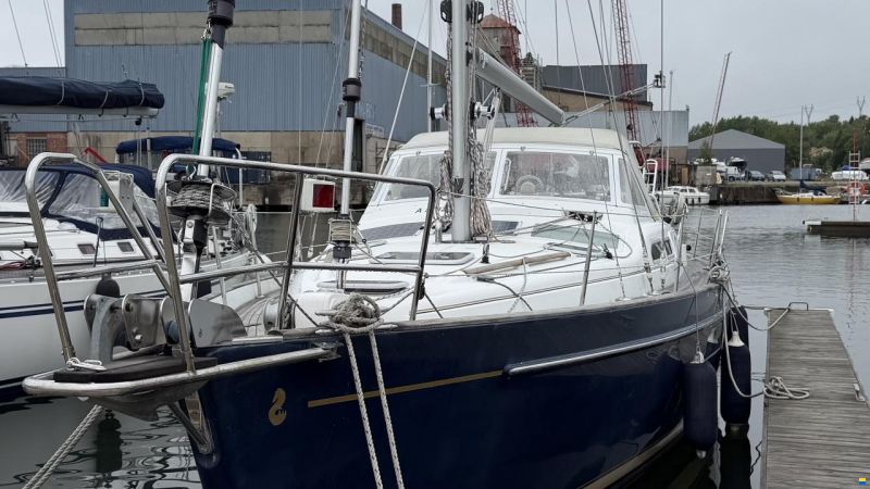 Beneteau Oceanis Clipper 42 CC