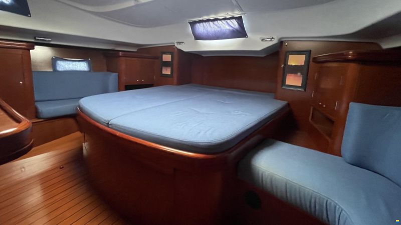 Beneteau Oceanis Clipper 42 CC