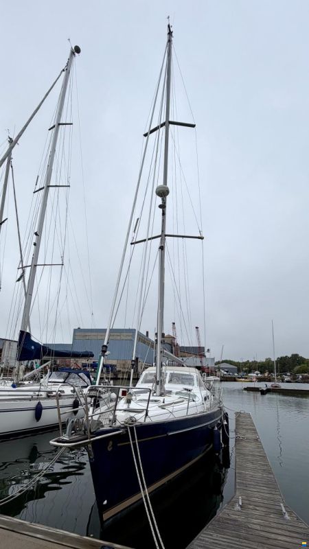 Beneteau Oceanis Clipper 42 CC