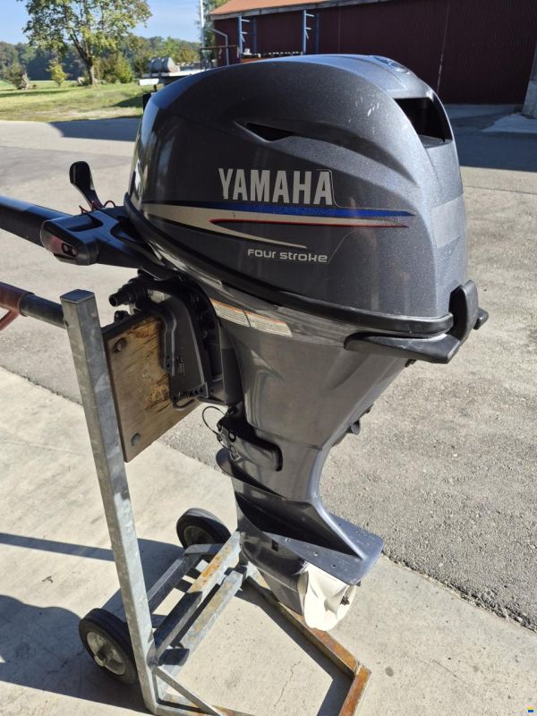 Yamaha F15CMHS-A