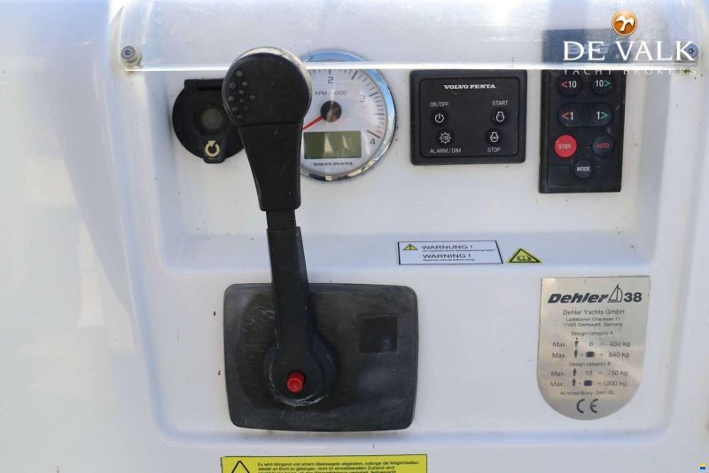 Dehler 38