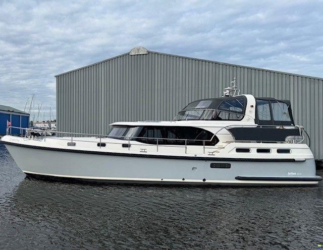 Jetten 44 AC