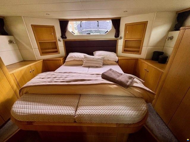 Jetten 44 AC