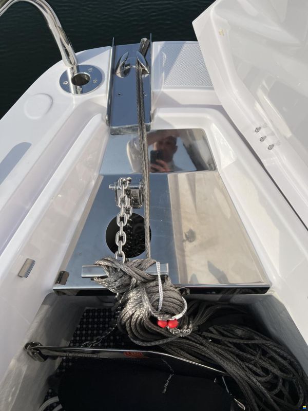 Axopar 37 Sun Top