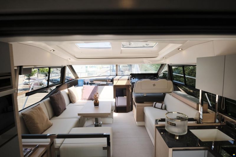 Prestige 460 S