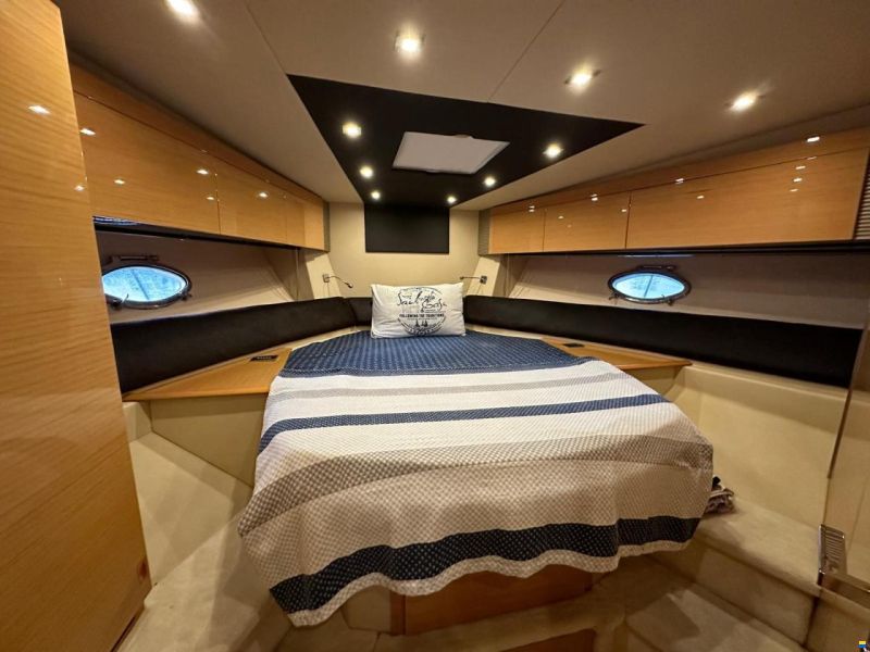 Atlantis 50