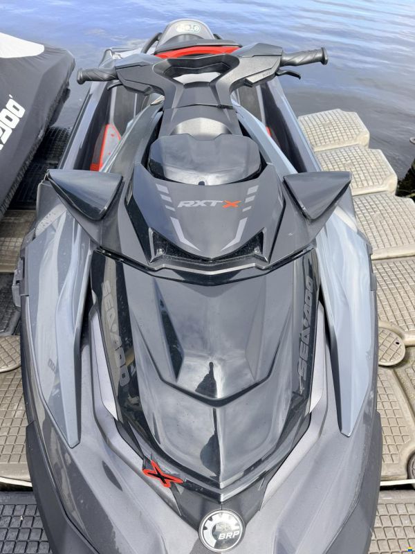 Sea-Doo RXT-X RS 300