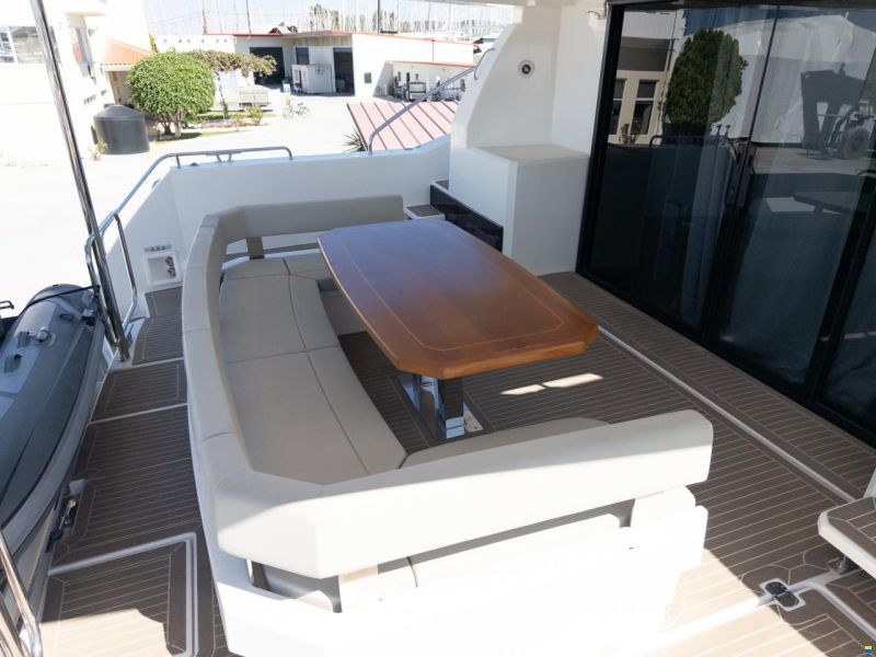 Leopard 46 Powercat