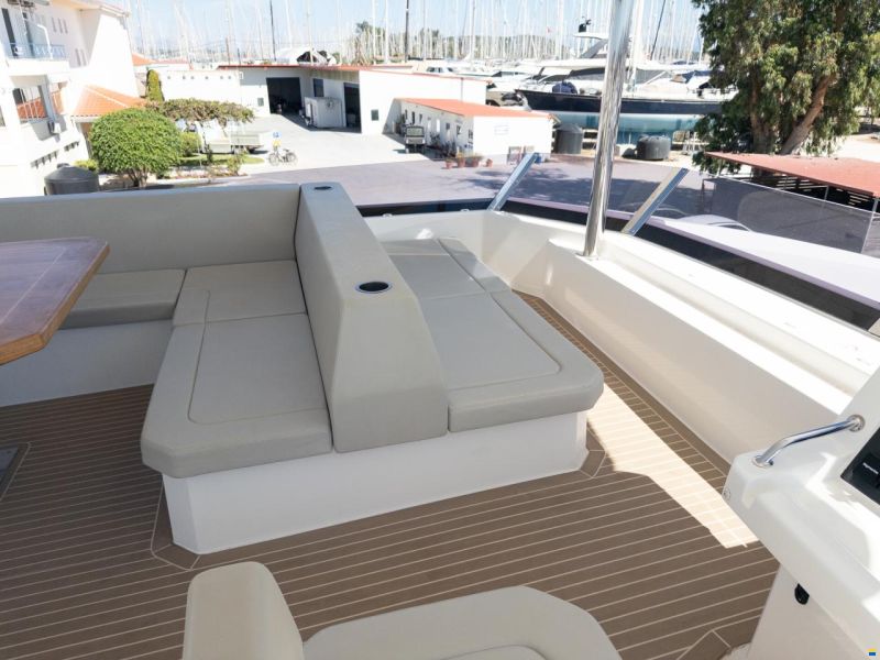 Leopard 46 Powercat