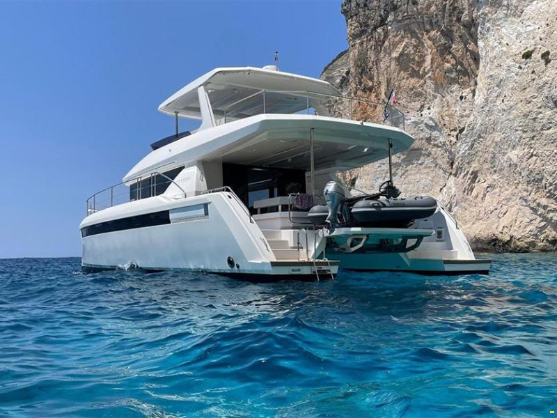 Leopard 46 Powercat