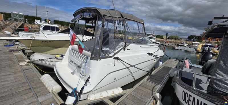 Maxum 2400SE