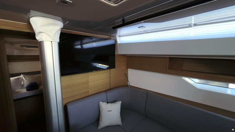 Elan E6