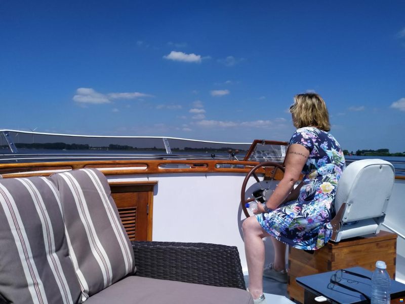 Eurobanker Trawler