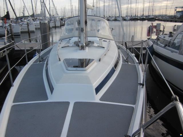 C-Yacht Compromis C888