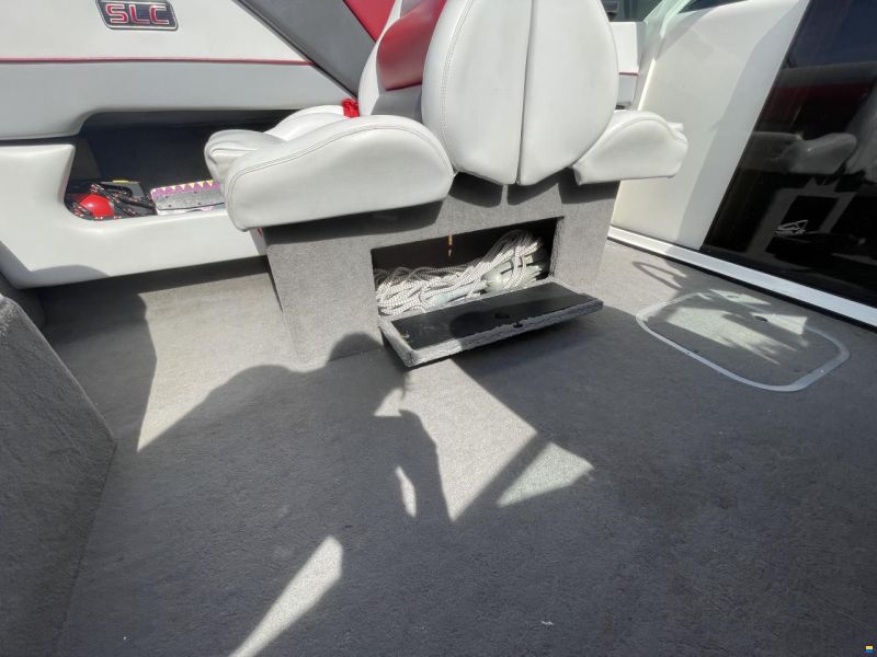 Chaparral 2050 SL
