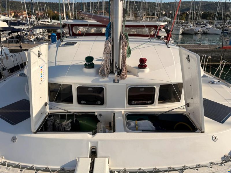 Lagoon 410