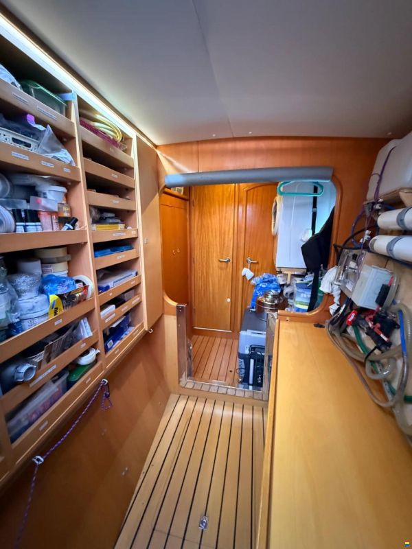 Lagoon 410