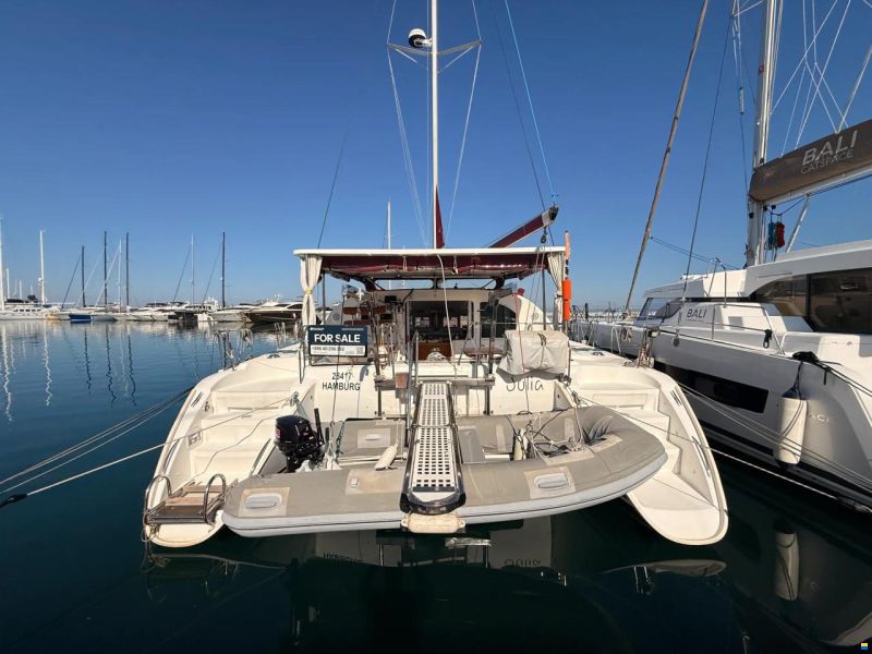 Lagoon 410