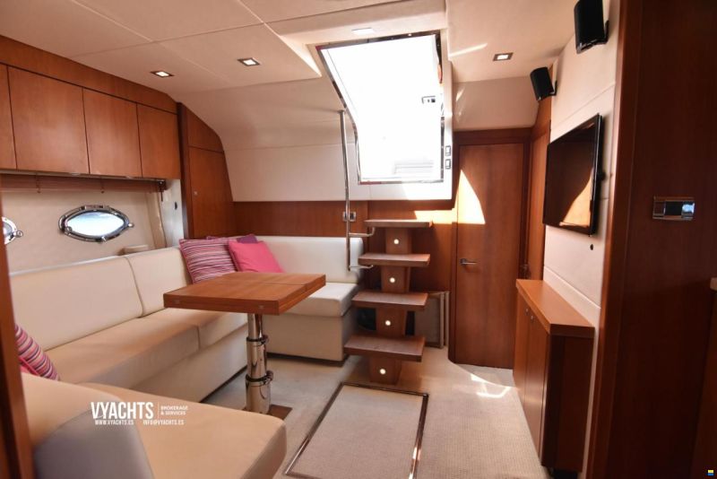 Sunseeker Portofino 48
