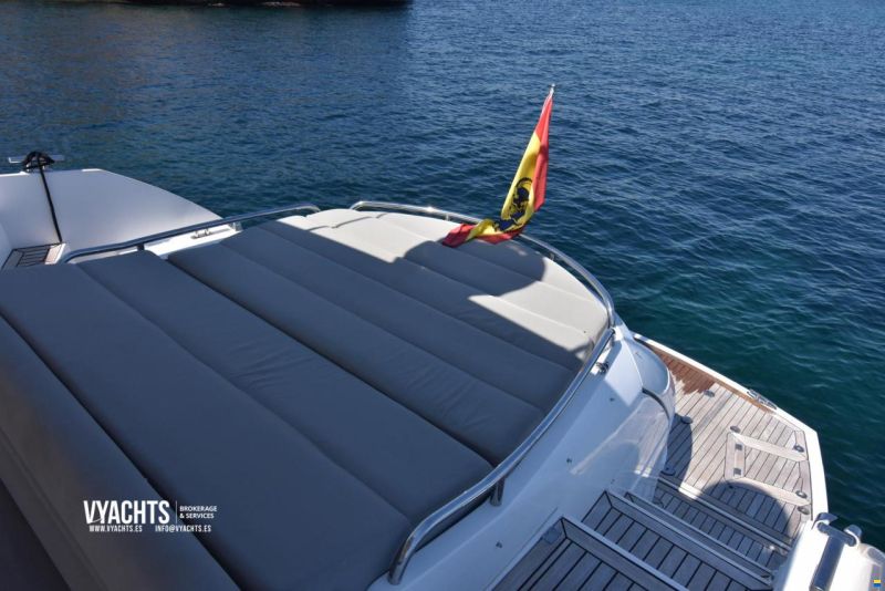 Sunseeker Portofino 48