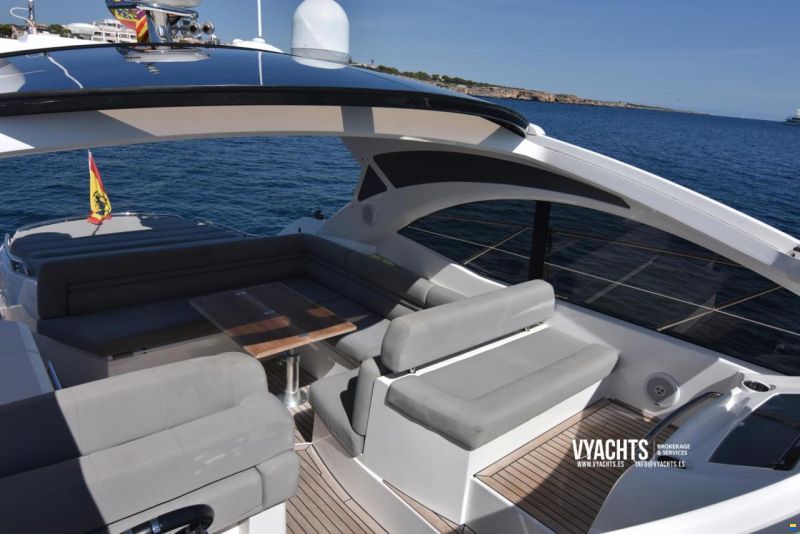 Sunseeker Portofino 48