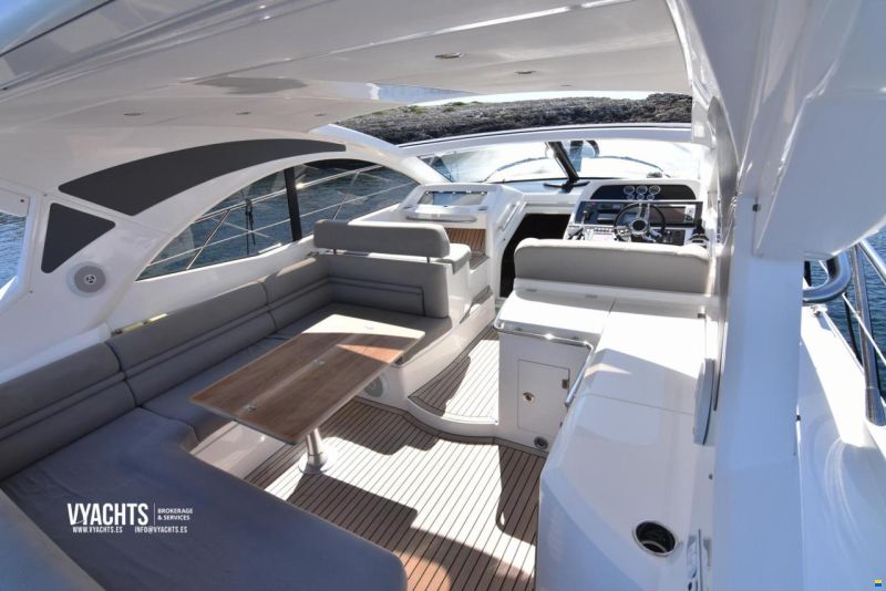 Sunseeker Portofino 48