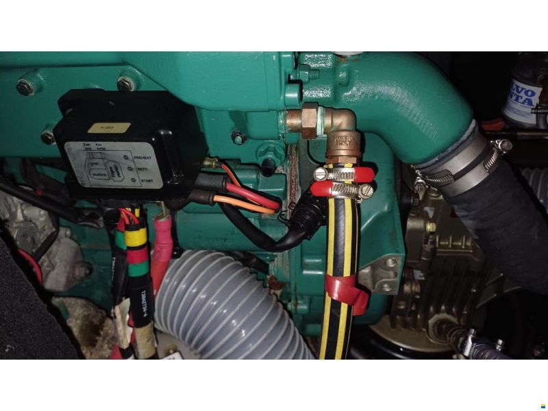 Dufour 425 GL