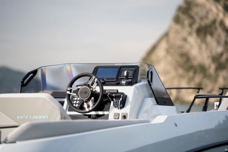 Sessa Key Largo 25