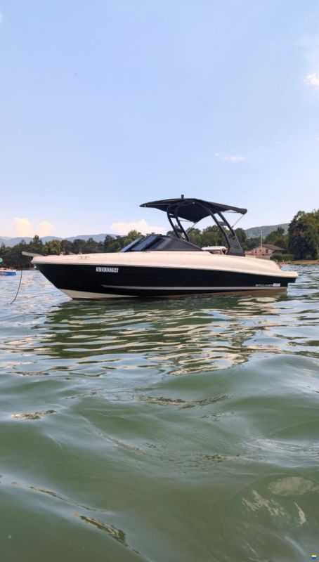 Bayliner VR4