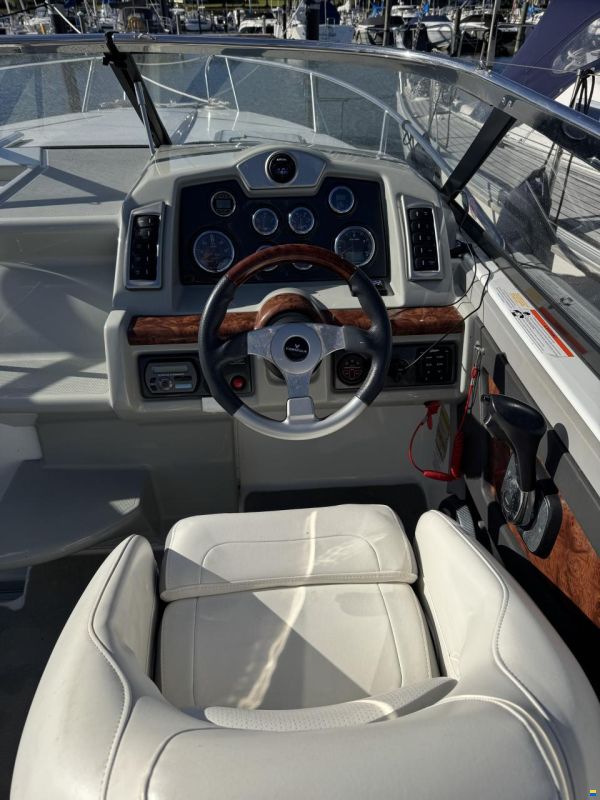 Formula 270 Sun Sport