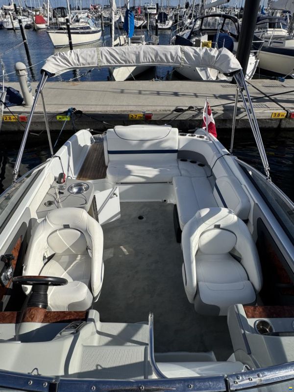 Formula 270 Sun Sport