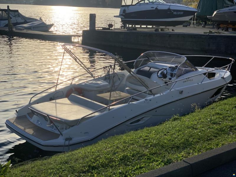 Cranchi Endurance 30