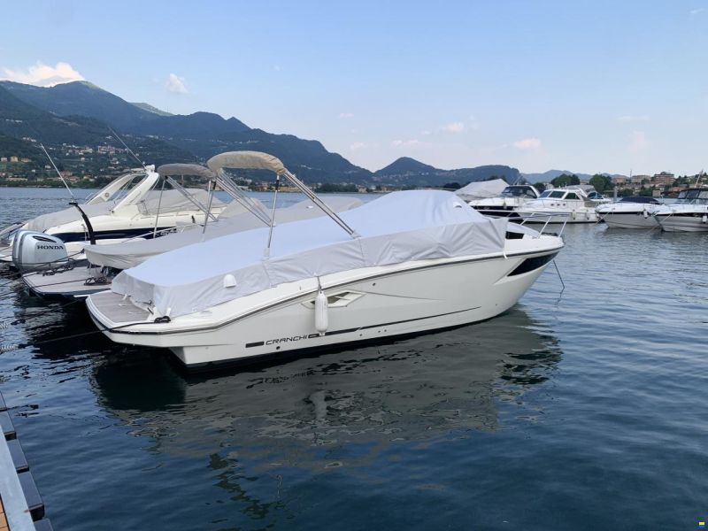 Cranchi Endurance 30