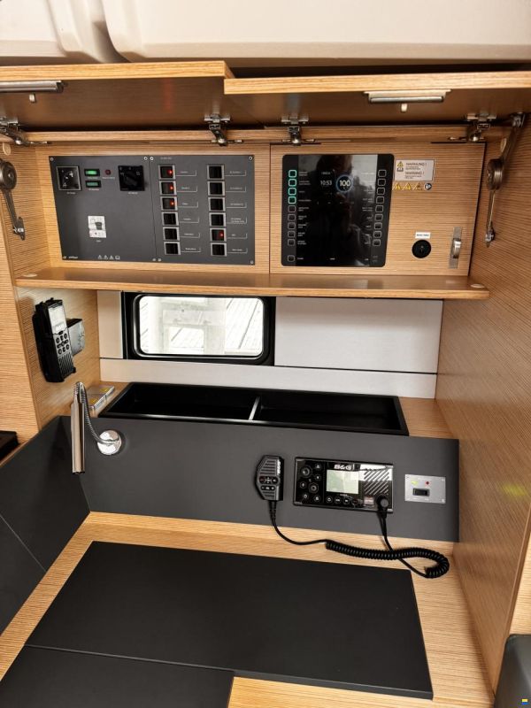 Hanse 460